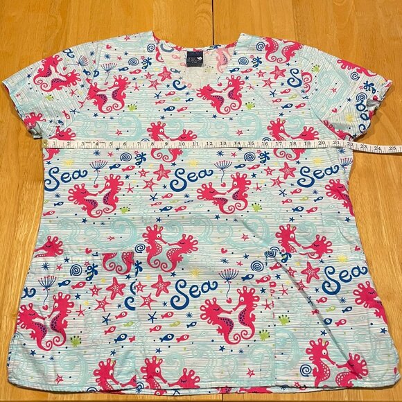 ZOE + CHLOE Bundle Two Tops Scrubs V Neck 100% Cotton Animals Cats Sea Horse , L - Picture 14 of 16